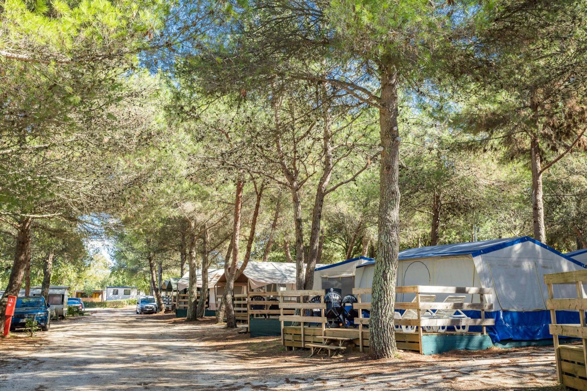 Easyatent Tent Lanterna * Červar-Porat